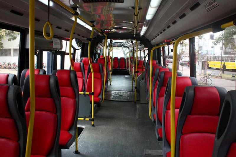 Салон Colectivo (Эль-Колективо, Буэнос-Айрес)