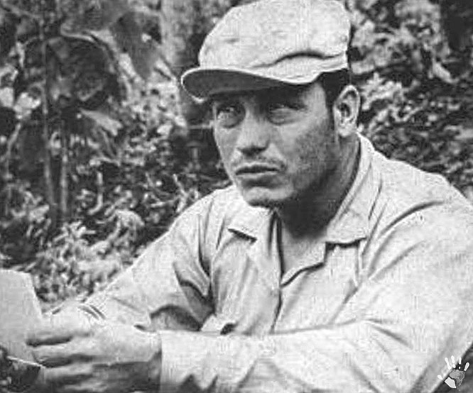 Педро Антонио Марин (исп. Pedro Antonio Marín, 13.05.1930 — 26.03.2008), более известный под псевдонимом Мануэль Маруланда Велес (исп. Manuel Marulanda Vélez) — один из основателей и первый главнокомандующий леворадикального партизанского движения Колумбии — ФАРК